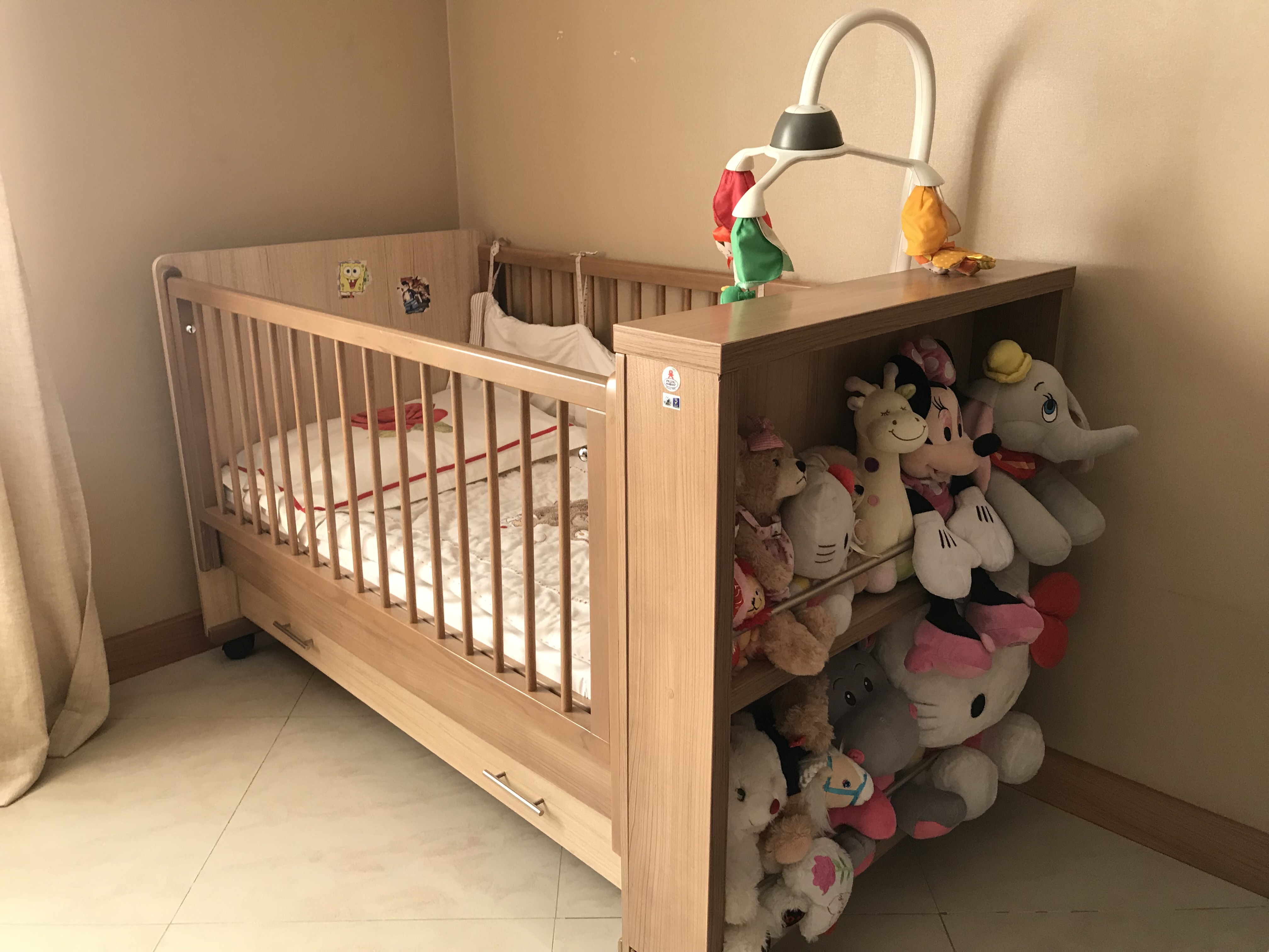 تخت سیسمونی کودک برند نی نی سالن